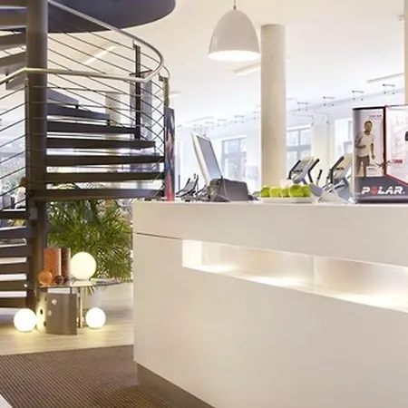 诺蒂卡弗利森霍夫酒店 酒店 比苏姆