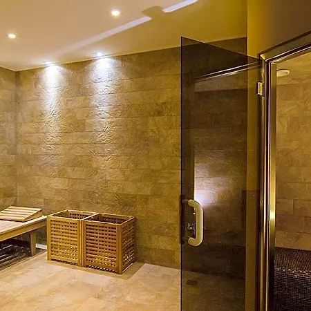 Nordica Friesenhof Hotel 4*