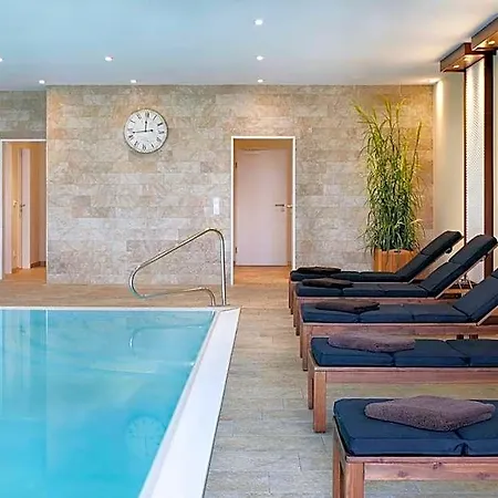 Nordica Friesenhof Hotel 4*